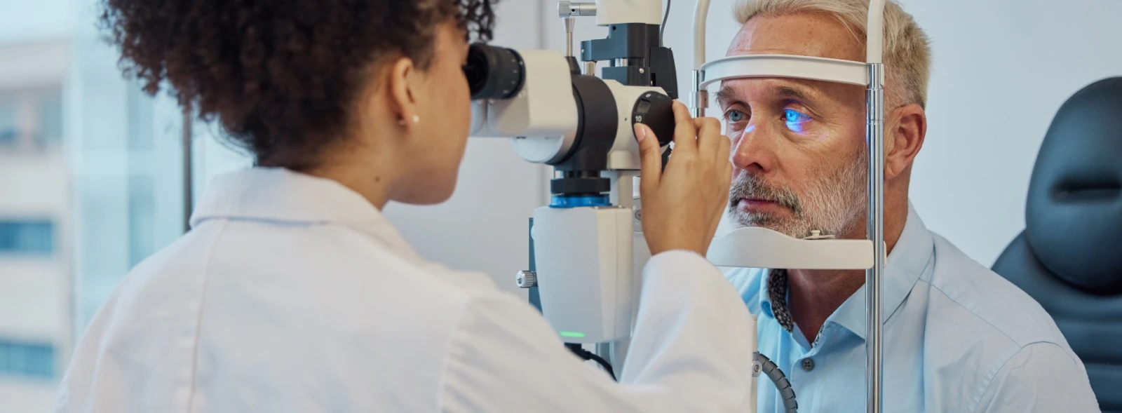 eye exam for senior patient