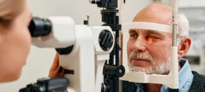 senior eye exam